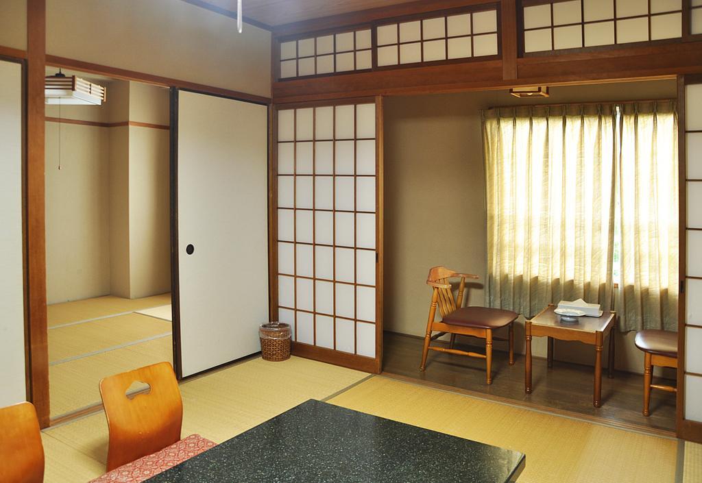 Koyokaku Hotell Ureshino Rum bild