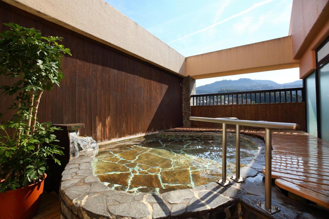 Koyokaku Hotell Ureshino Exteriör bild